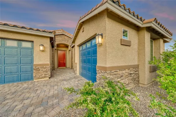 Las Vegas, NV 89149,5852 Temple Ridge Court