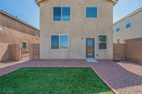 Henderson, NV 89011,993 Pebble Lake Street