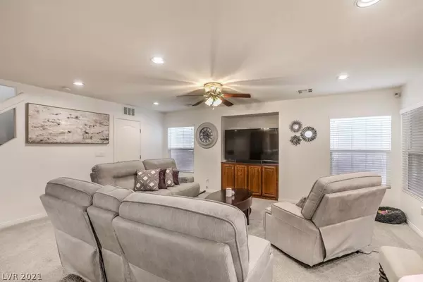 Las Vegas, NV 89139,8469 Blackstone Ridge Court