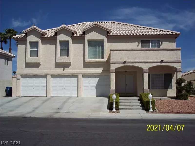 7736 Four Seasons Drive, Las Vegas, NV 89129