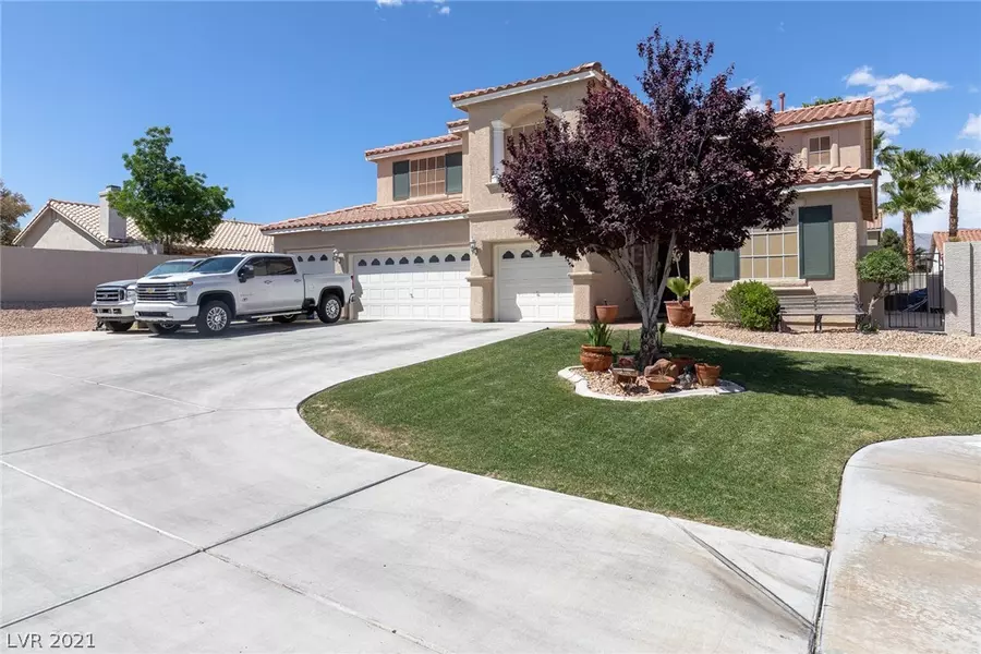 920 Bear Gulch Court, North Las Vegas, NV 89031