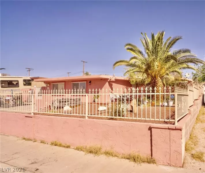 5224 Blanton Drive, Las Vegas, NV 89122