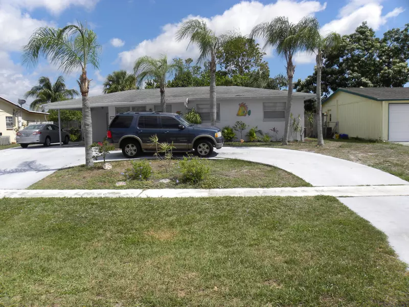 3743 Holiday RD, Palm Beach Gardens, FL 33410