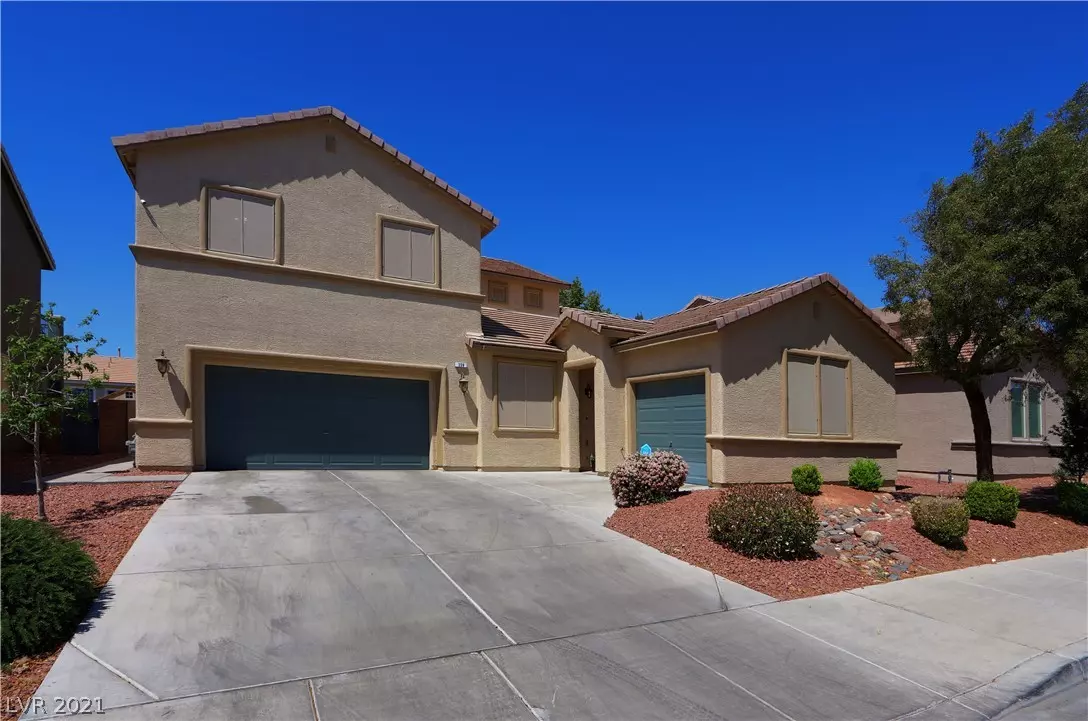 Henderson, NV 89015,359 Misty Moonlight Street