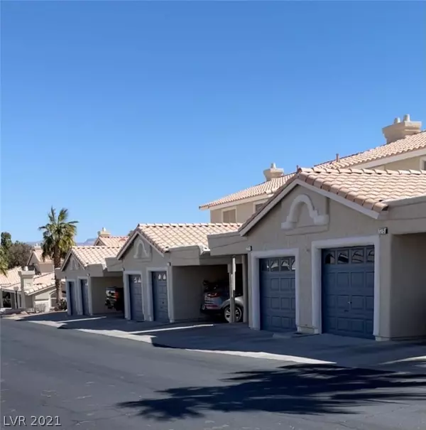 Laughlin, NV 89029,2282 Camel Mesa Drive