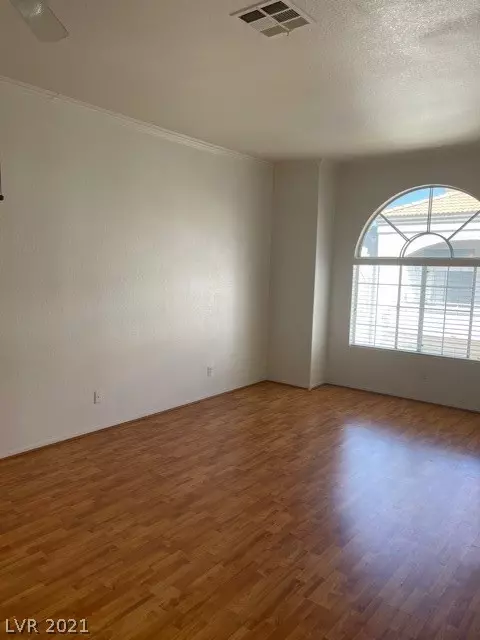 Las Vegas, NV 89128,3125 Buffalo Drive #2063