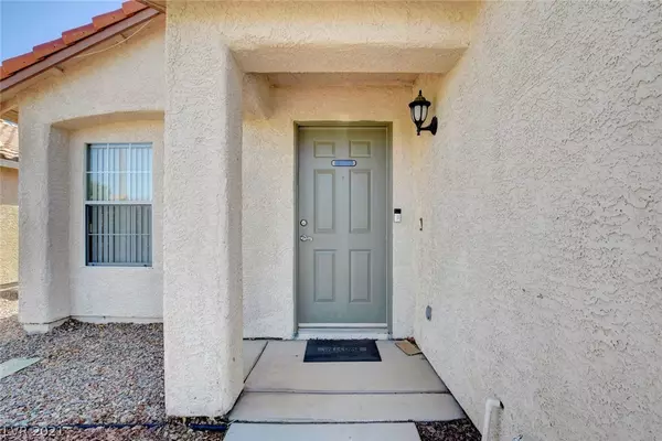 Las Vegas, NV 89131,8013 Hesperides Avenue