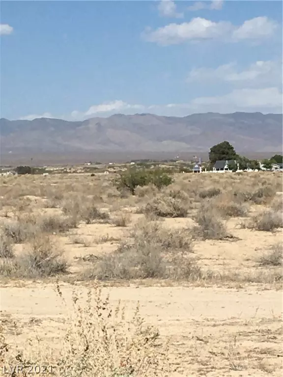 Pahrump, NV 89048,10110 Oscar Street