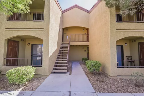 Henderson, NV 89052,950 Seven Hills Drive #2123