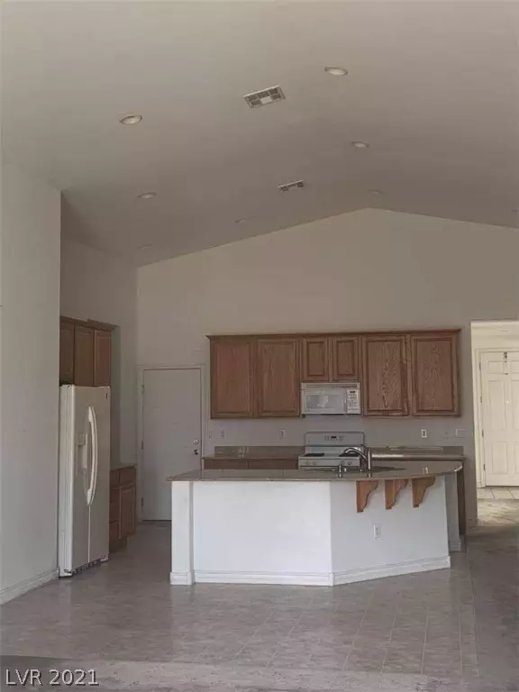 North Las Vegas, NV 89032,3934 Royal Stone Court