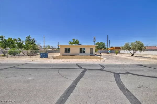 4923 Titanium Avenue, Las Vegas, NV 89120