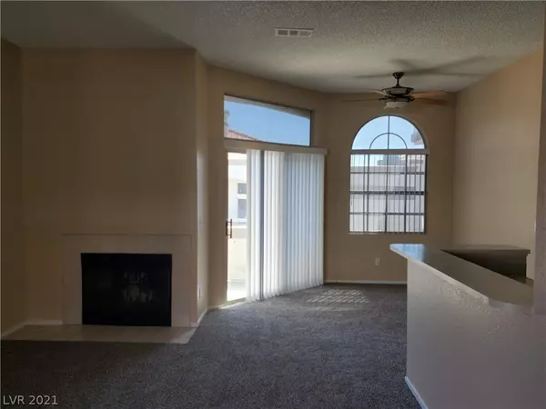 Las Vegas, NV 89128,3150 Soft Breezes Drive #2017