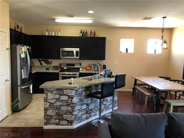 Las Vegas, NV 89148,7068 Mandy Scarlet Court