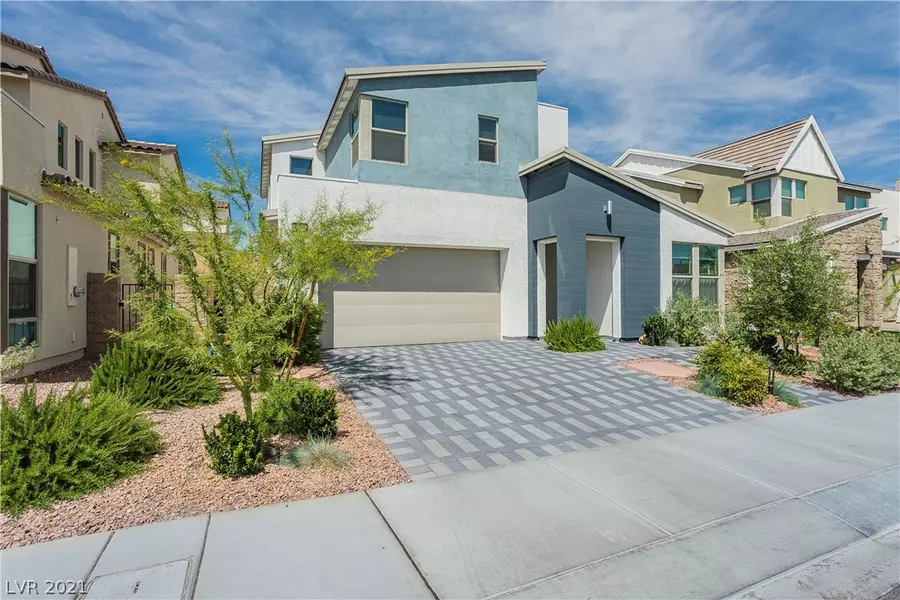 8325 Carabiner Court, Las Vegas, NV 89166