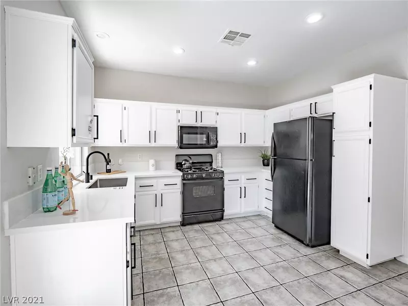 3555 April Springs Street, Las Vegas, NV 89147