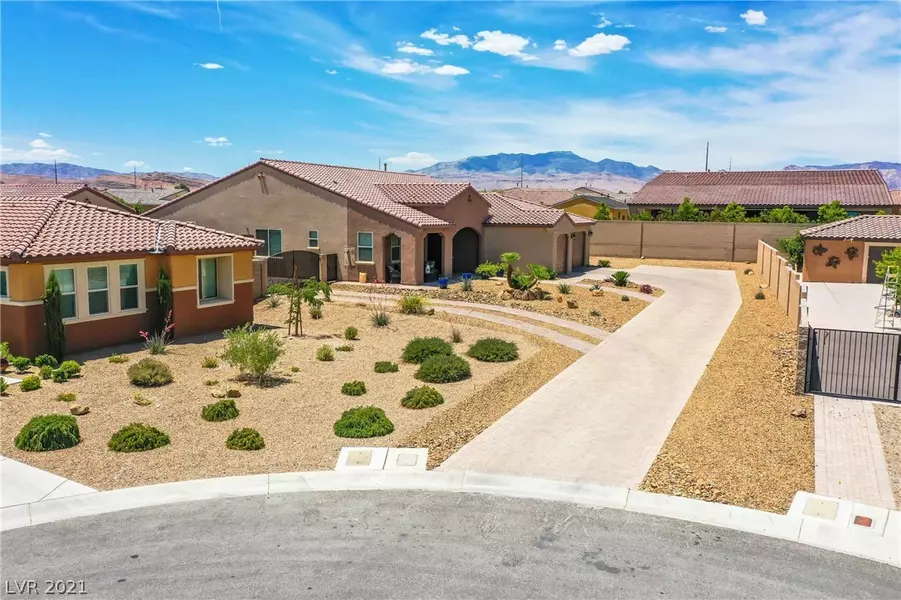 8395 Conifer Ridge Court, Las Vegas, NV 89113