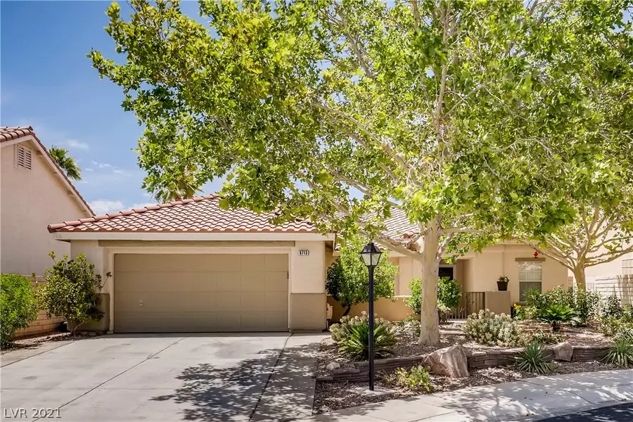 8713 Grazing Hill Court, Las Vegas, NV 89143