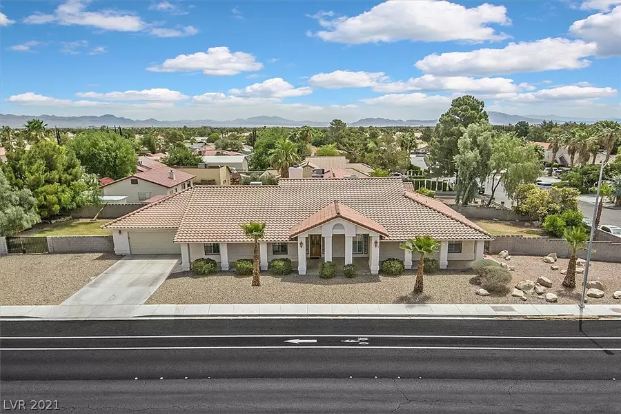 8350 W Fisher Avenue, Las Vegas, NV 89149