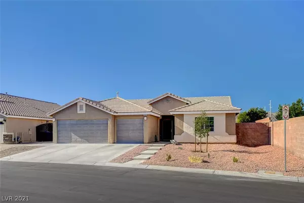 8006 Brighton Summit Avenue, Las Vegas, NV 89131