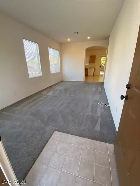 Las Vegas, NV 89139,5857 CAPE HATTERAS Court