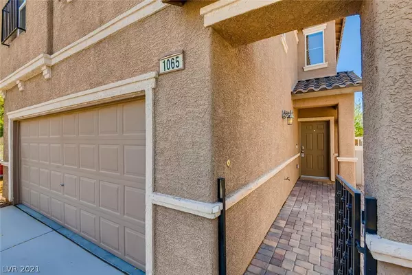 Henderson, NV 89011,1065 Cactus Rock Street