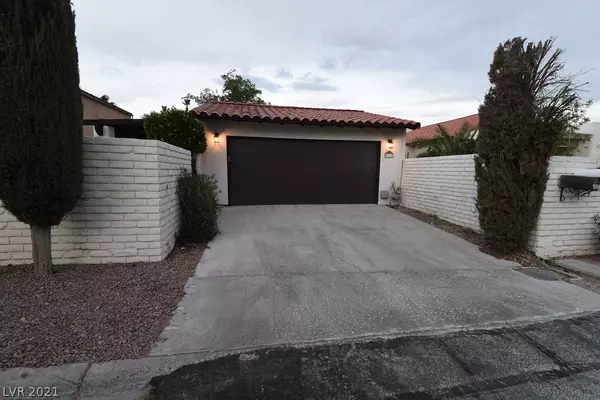 5122 E Tennis Court, Las Vegas, NV 89120