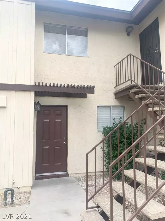 Las Vegas, NV 89108,2366 Cardiff Lane #C