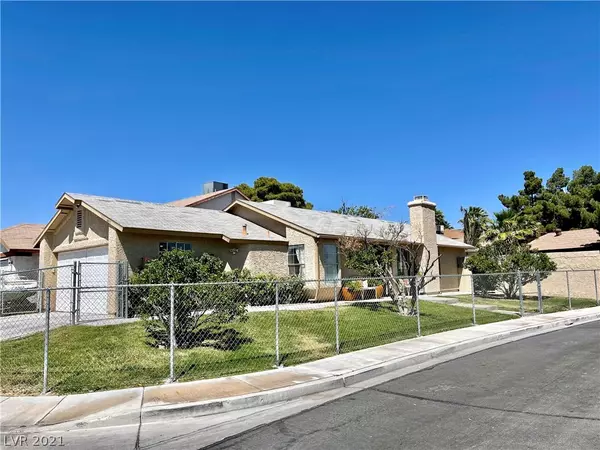 Las Vegas, NV 89108,4400 Mossy Rock Court