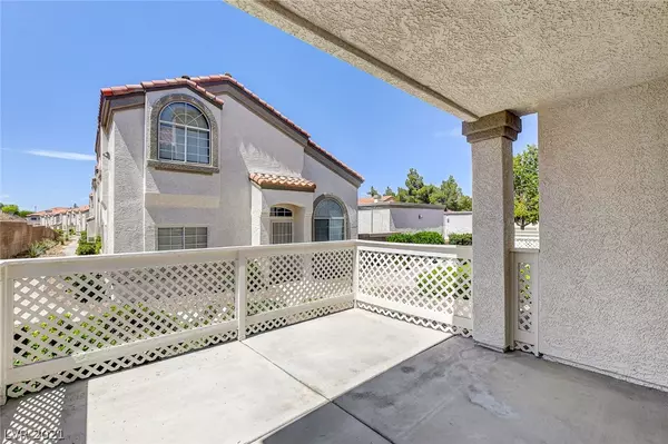 Henderson, NV 89014,325 Seine Way #325