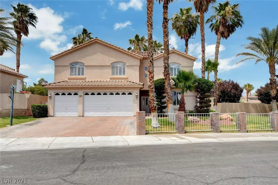 8204 Green Clover Avenue, Las Vegas, NV 89149