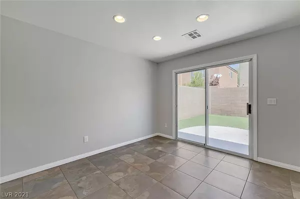 Las Vegas, NV 89148,9132 Cedar Door Avenue