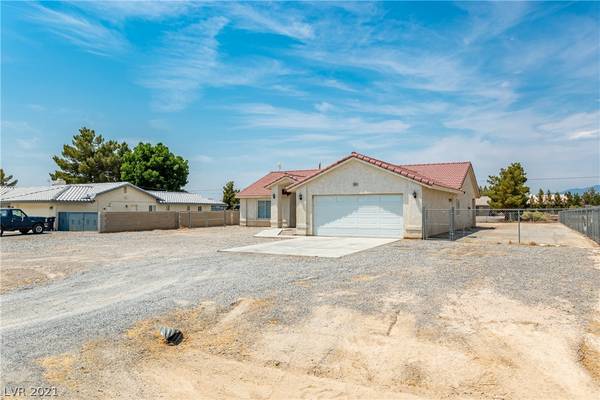 320 E Bronco Street, Pahrump, NV 89048