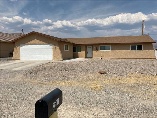 2561 S Dandelion Street, Pahrump, NV 89048