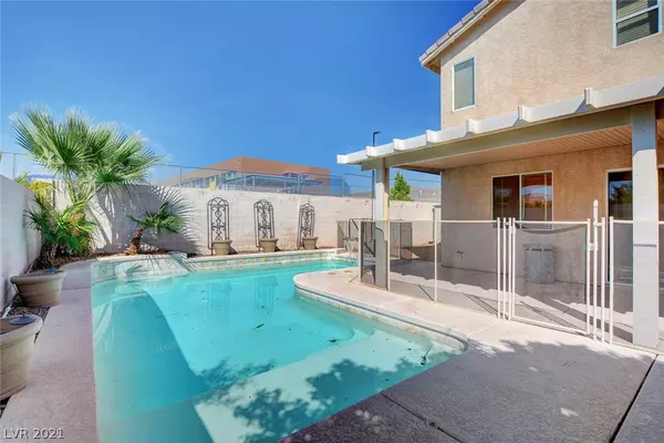 Las Vegas, NV 89147,9895 Erins Grove Court