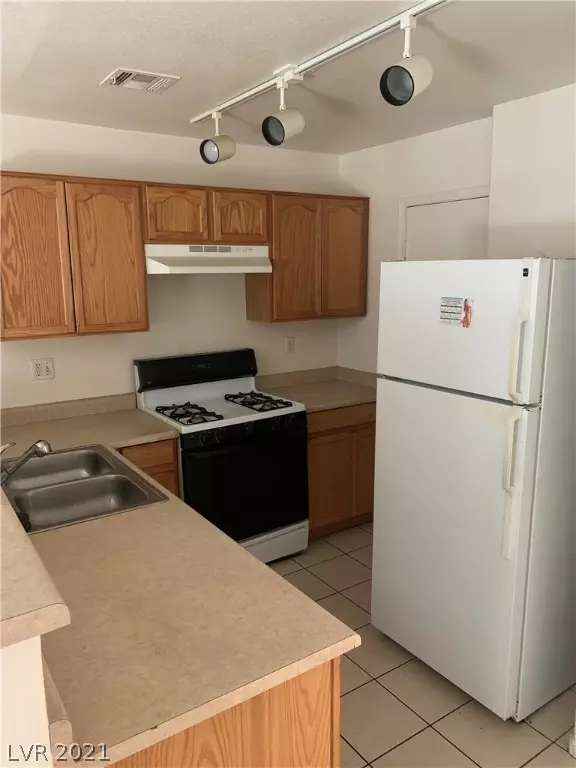 Las Vegas, NV 89106,2500 Sierra Luna Avenue #101