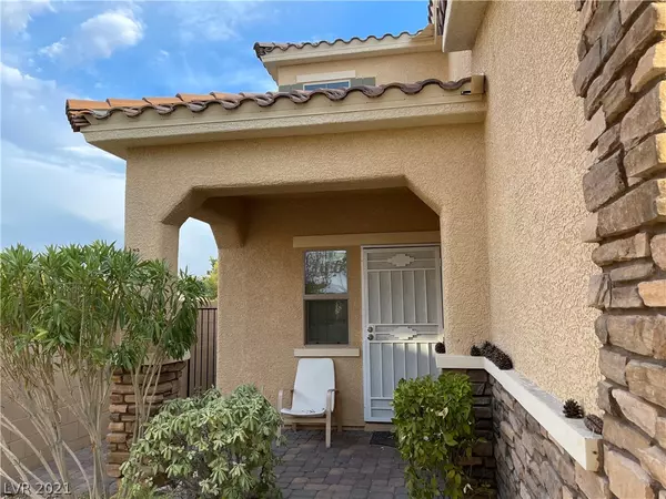 Las Vegas, NV 89148,113 Forest Crossing Court