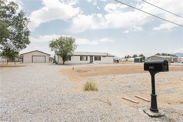 3261 W Charleston Park Avenue, Pahrump, NV 89048