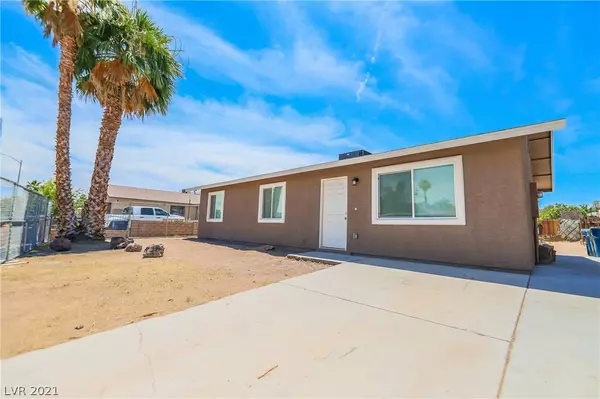 Las Vegas, NV 89122,5009 Haystack Drive