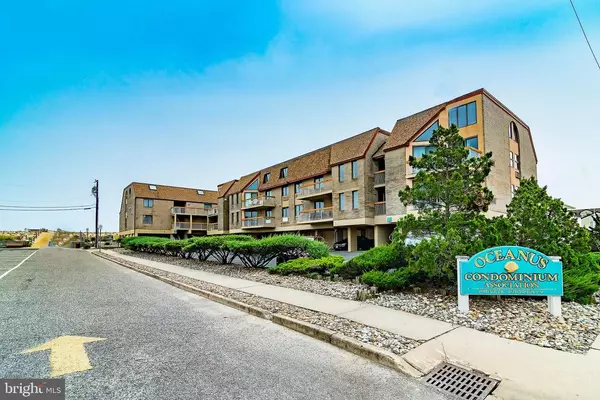 9 PEARL ST #1C, Beach Haven, NJ 08008