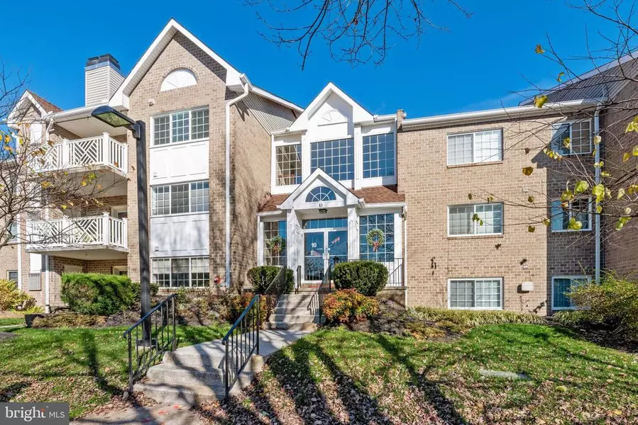 10 BANDON CT #202, Lutherville Timonium, MD 21093