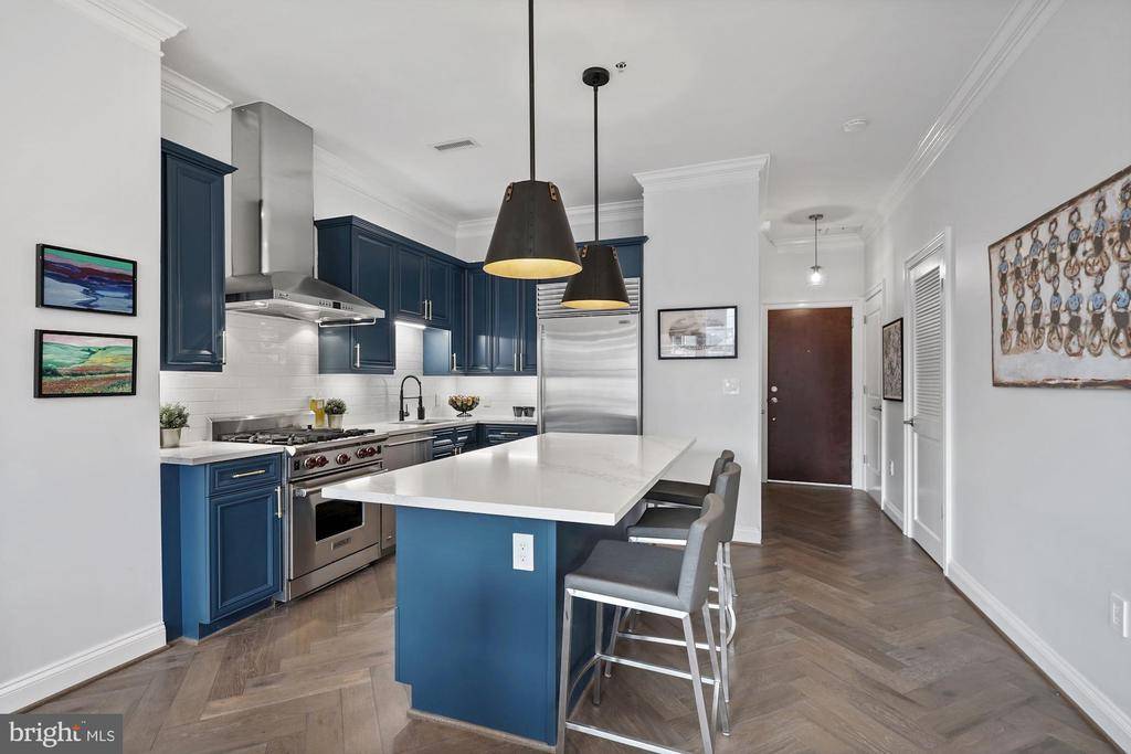 Washington, DC 20009,1210 R ST NW #315