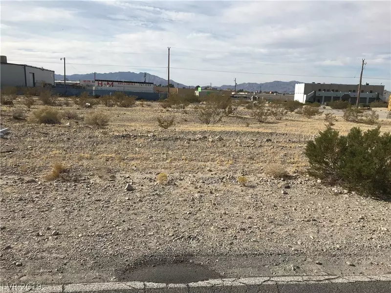 320 S HUMAHUACA, Pahrump, NV 89048