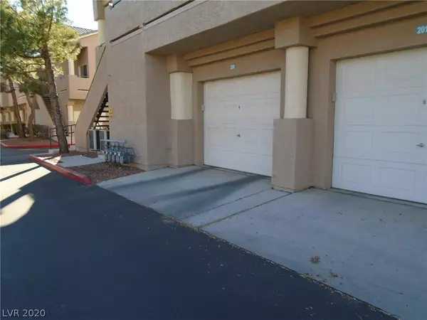 Las Vegas, NV 89117,2101 JASPER BLUFF Street #206