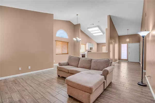 Henderson, NV 89074,266 SUNDIAL Street