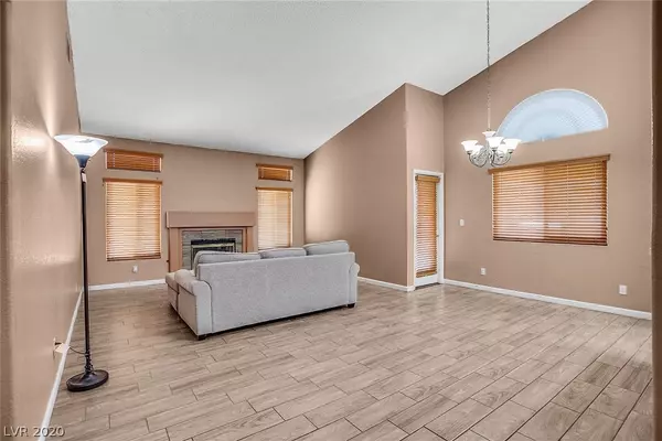 Henderson, NV 89074,266 SUNDIAL Street