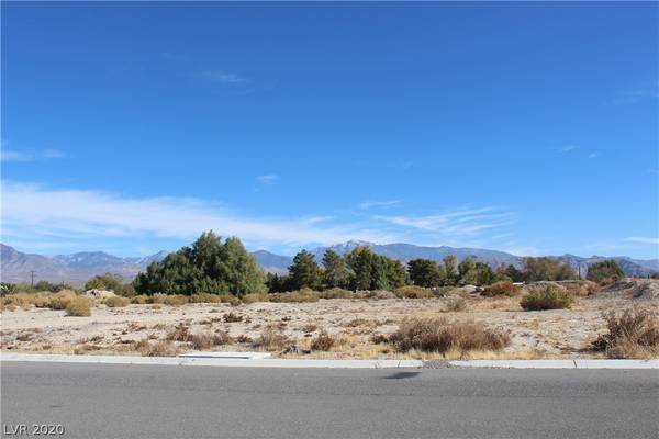 581 S Ishani Ridge Court, Pahrump, NV 89048