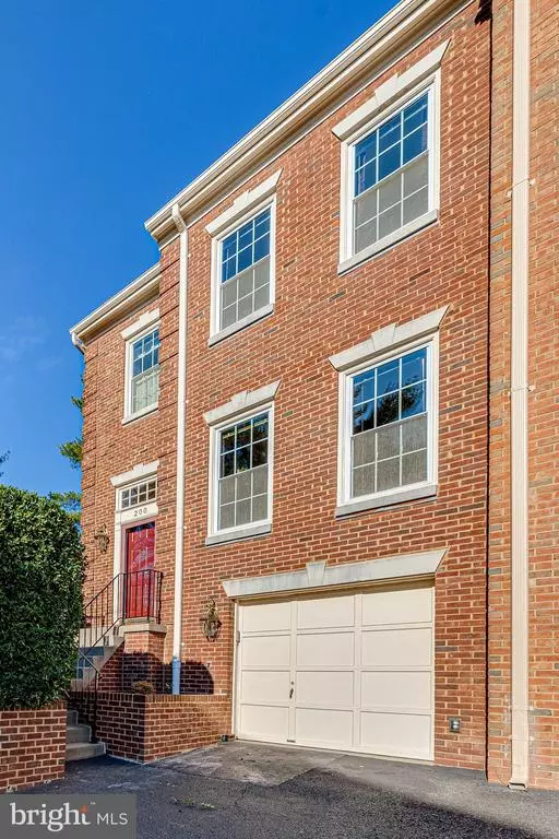 Alexandria, VA 22304,200 GRETNA GREEN CT