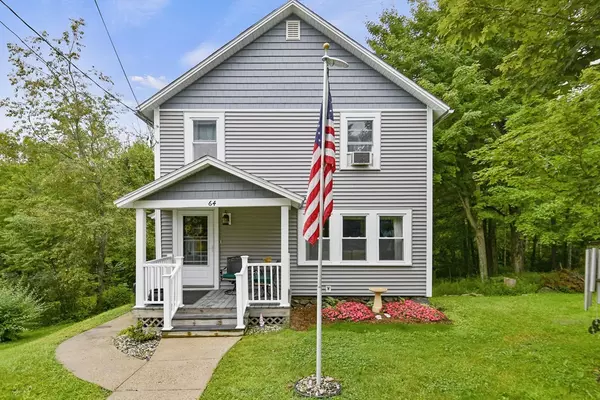 64 S Main St, Ashburnham, MA 01430