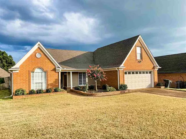 6509 DAYBREAK DR, Bartlett, TN 38135