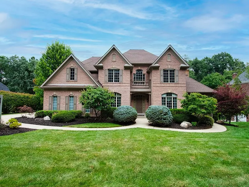 437 Four Lakes Dr, Gibsonia, PA 15044